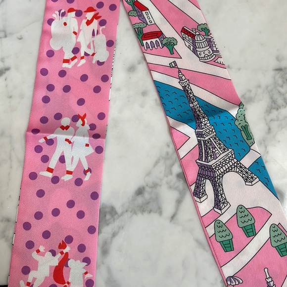 2/$30🎀 TWILLY for bags, hair and accessories - Picture 2 of 6